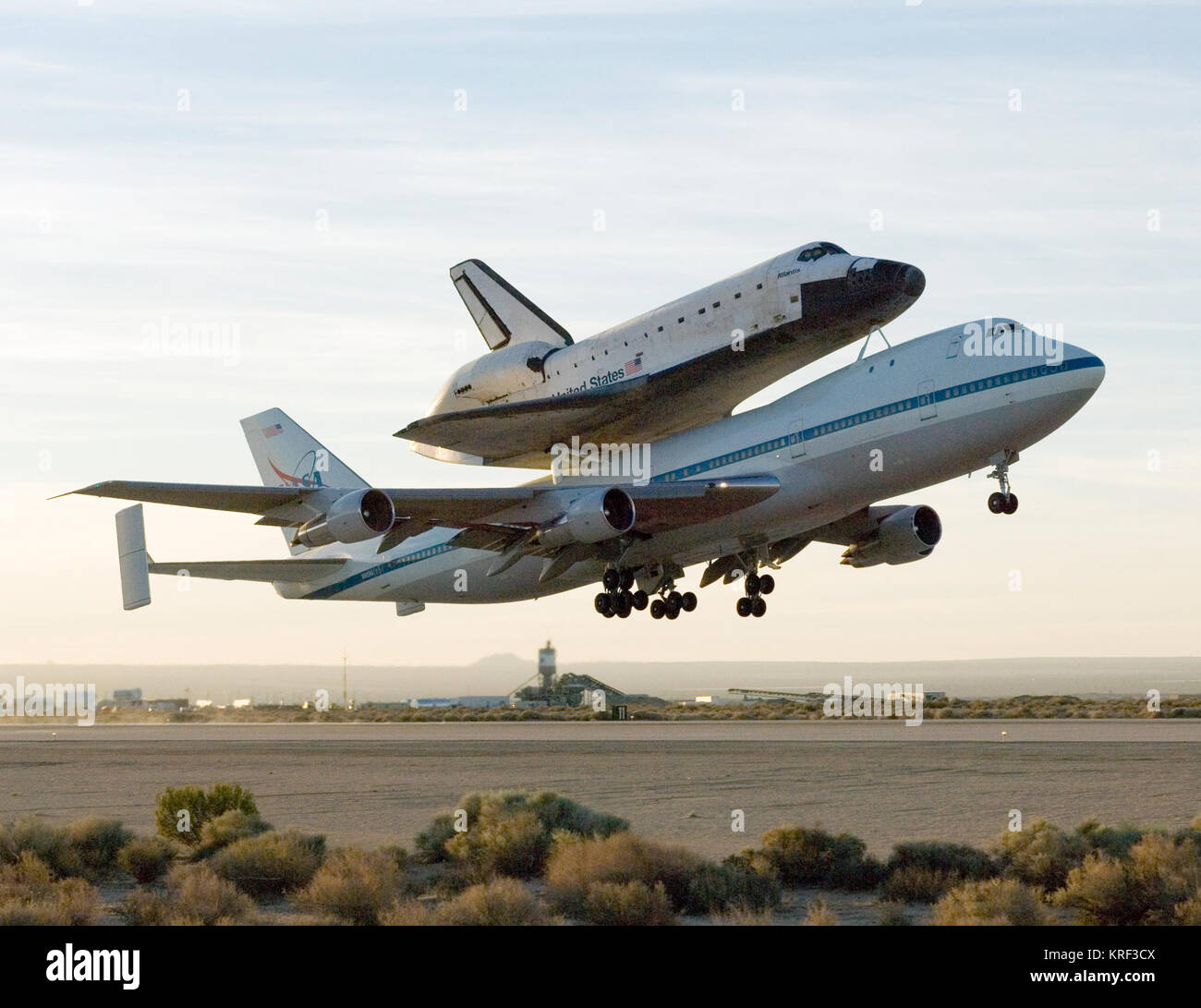 STS117TakeoffEdwardsSCA Foto Stock