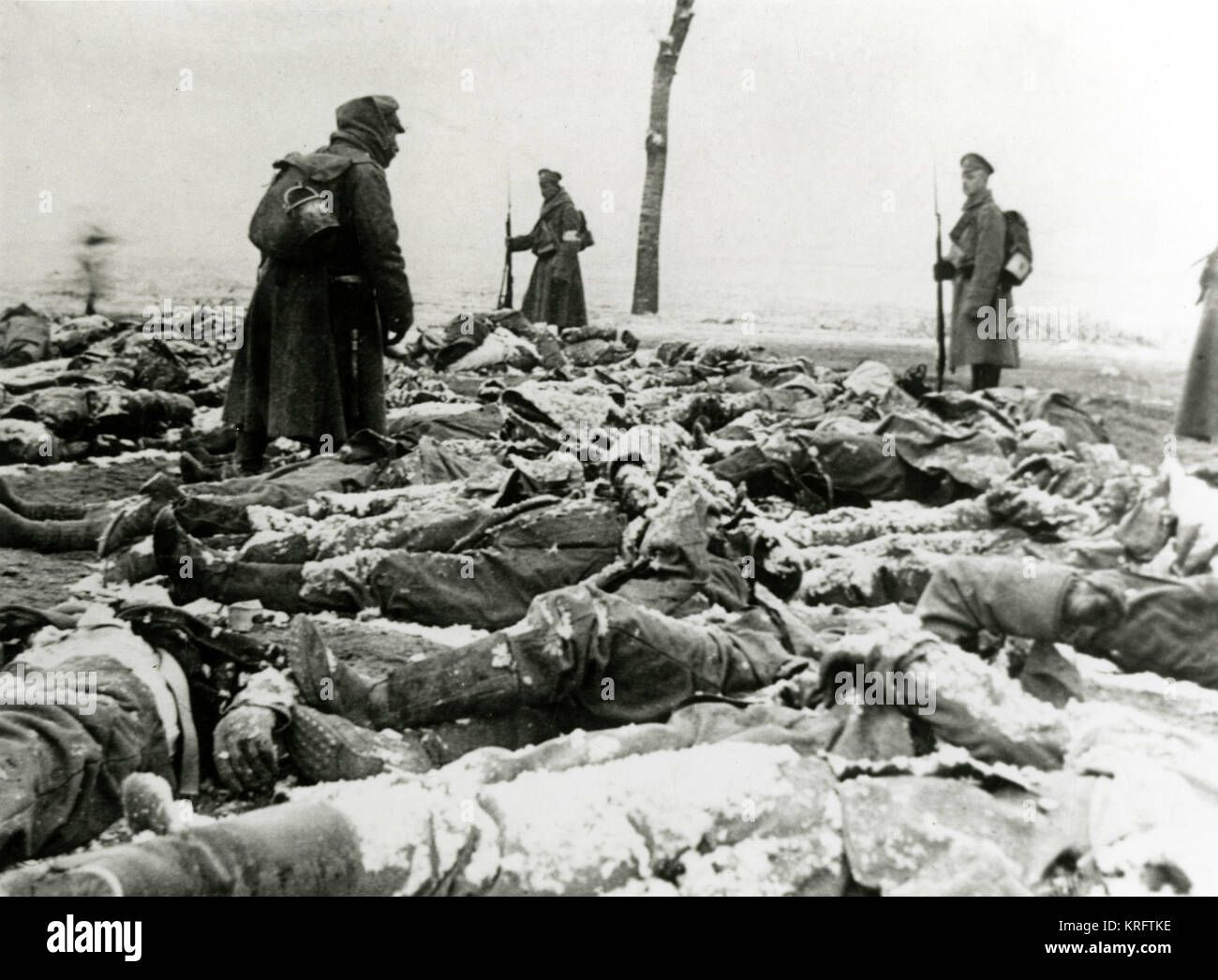 Postumi di una battaglia sul fronte orientale Data: circa 1917 Foto Stock