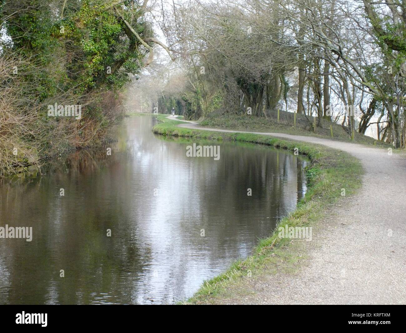 Inondazioni nei pressi di Squires Bridge, Monmouthshire e Brecon Canal, Galles del Sud, nel febbraio 2013. Foto Stock