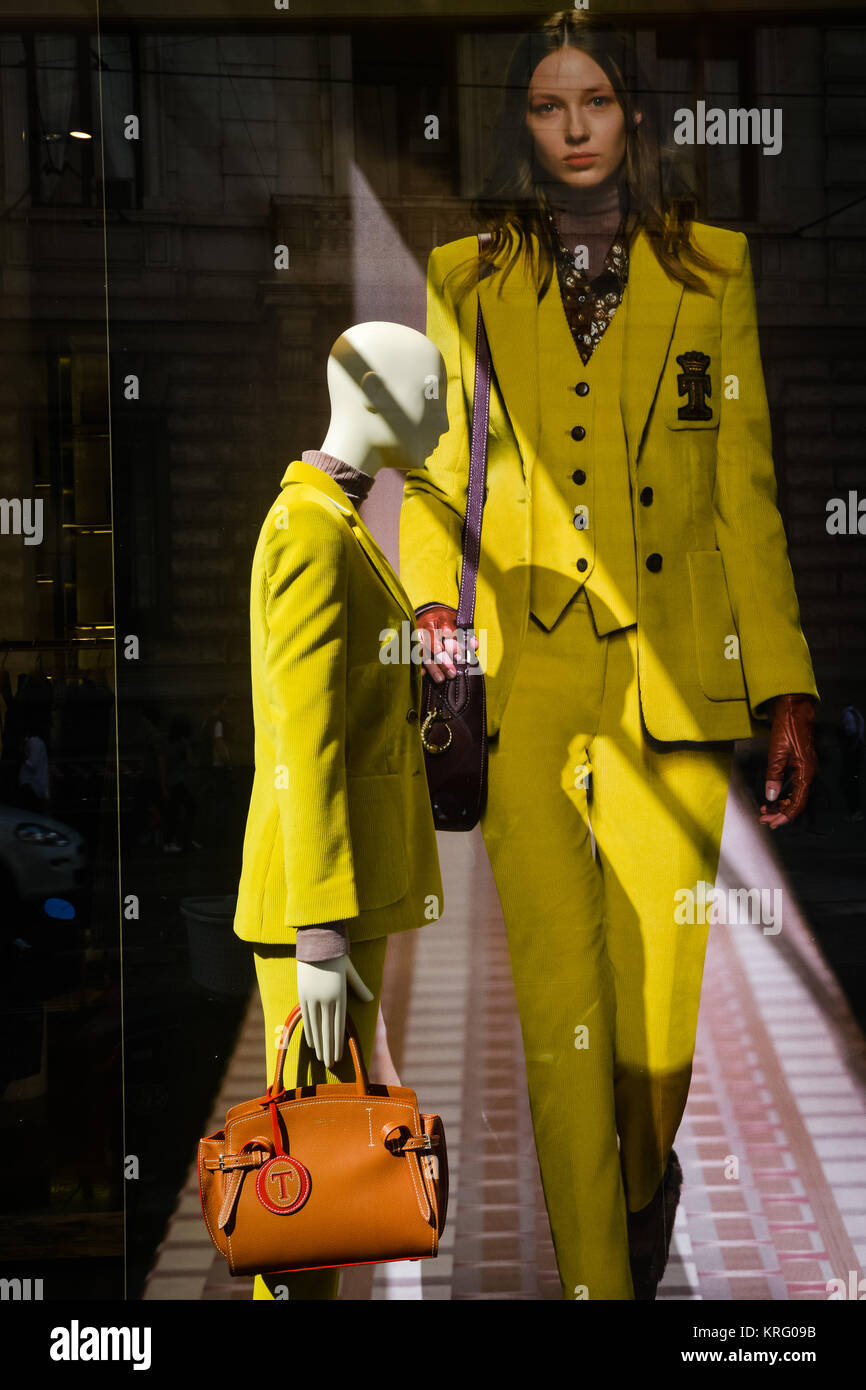 Milano, Italia - 24 Settembre 2017: Trussardi store a Milano. La settimana della moda di Trussardi shopping Foto Stock