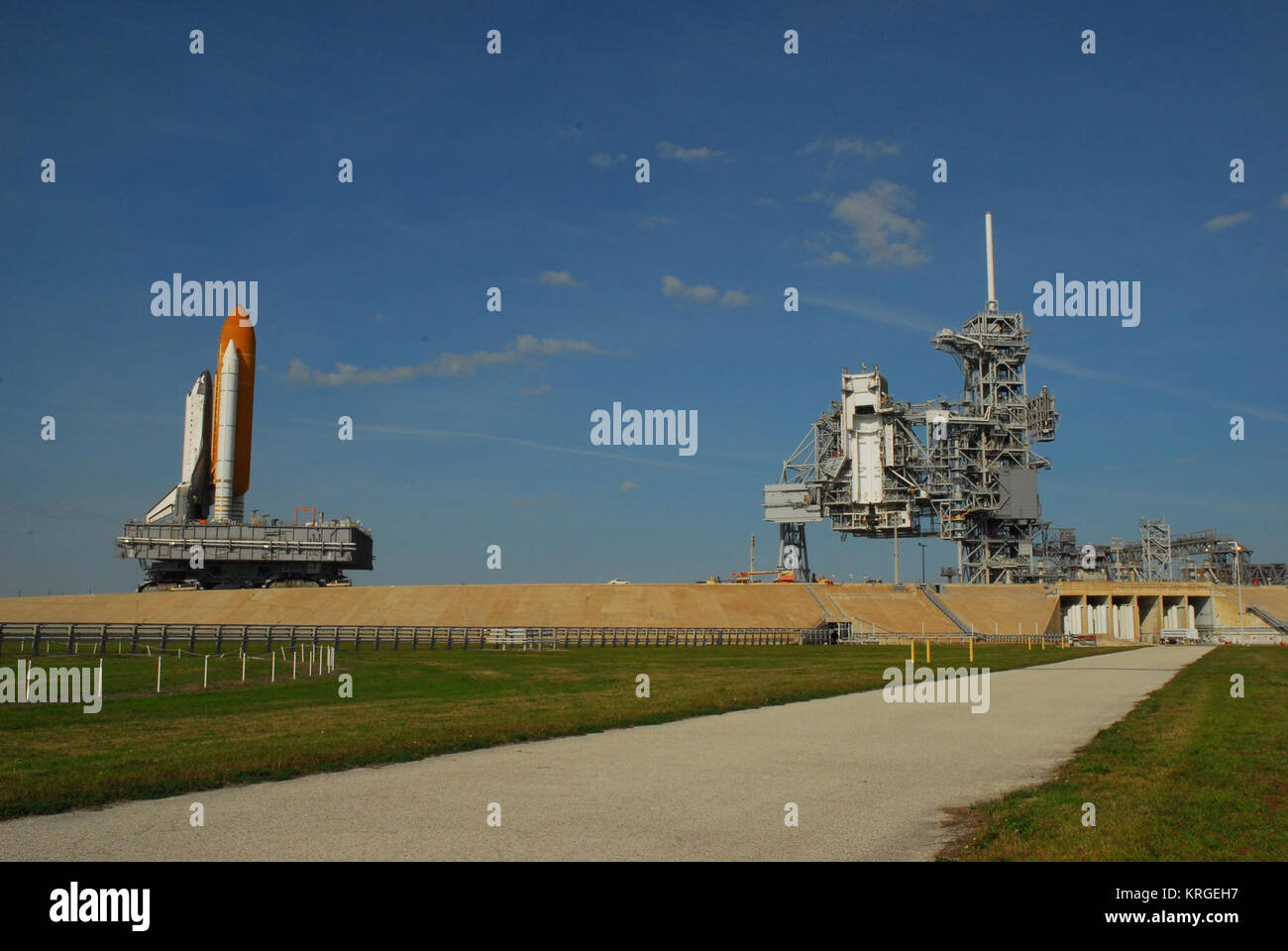 STS-117 rollback1 Foto Stock