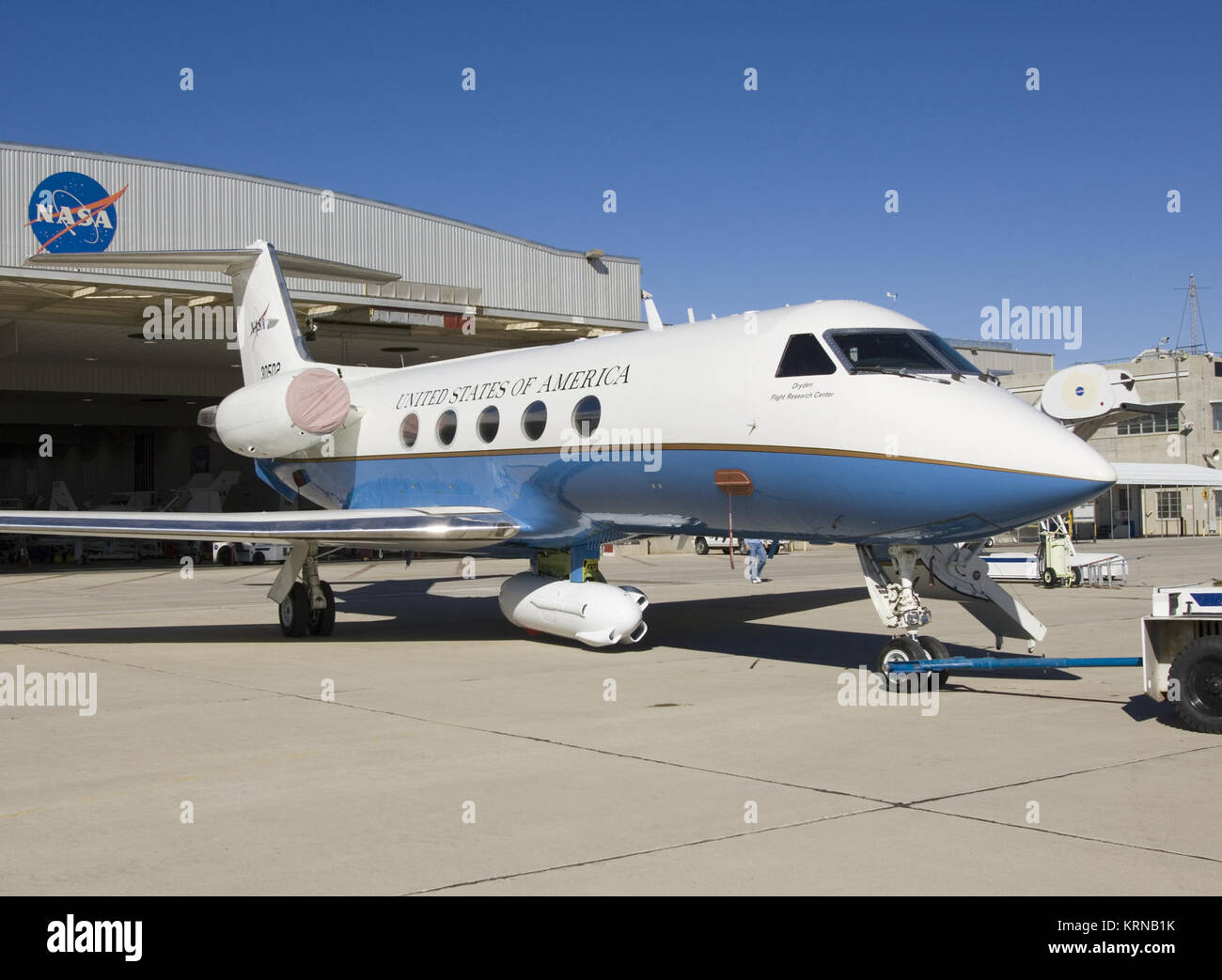 La NASA 83-0502 con UAVSAR al Dryden Flight Research Center (ED07-0007-5) Foto Stock