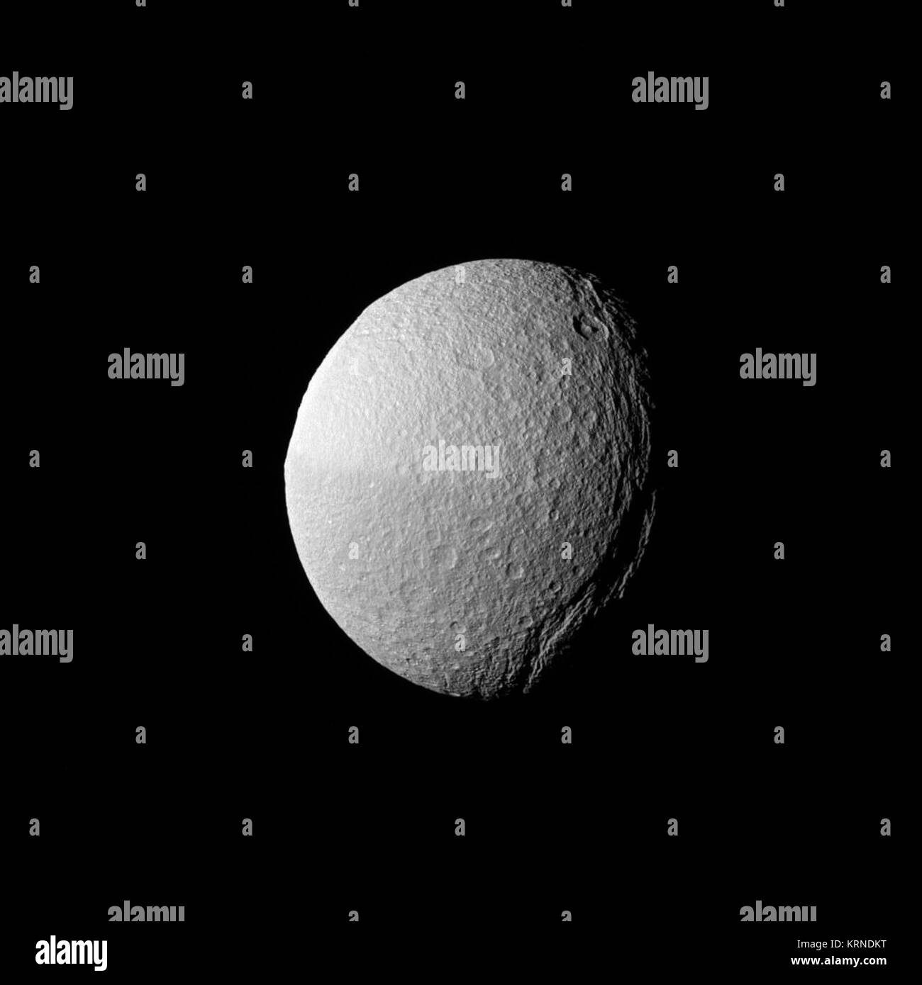 PIA20527 - voragine oscura Foto Stock