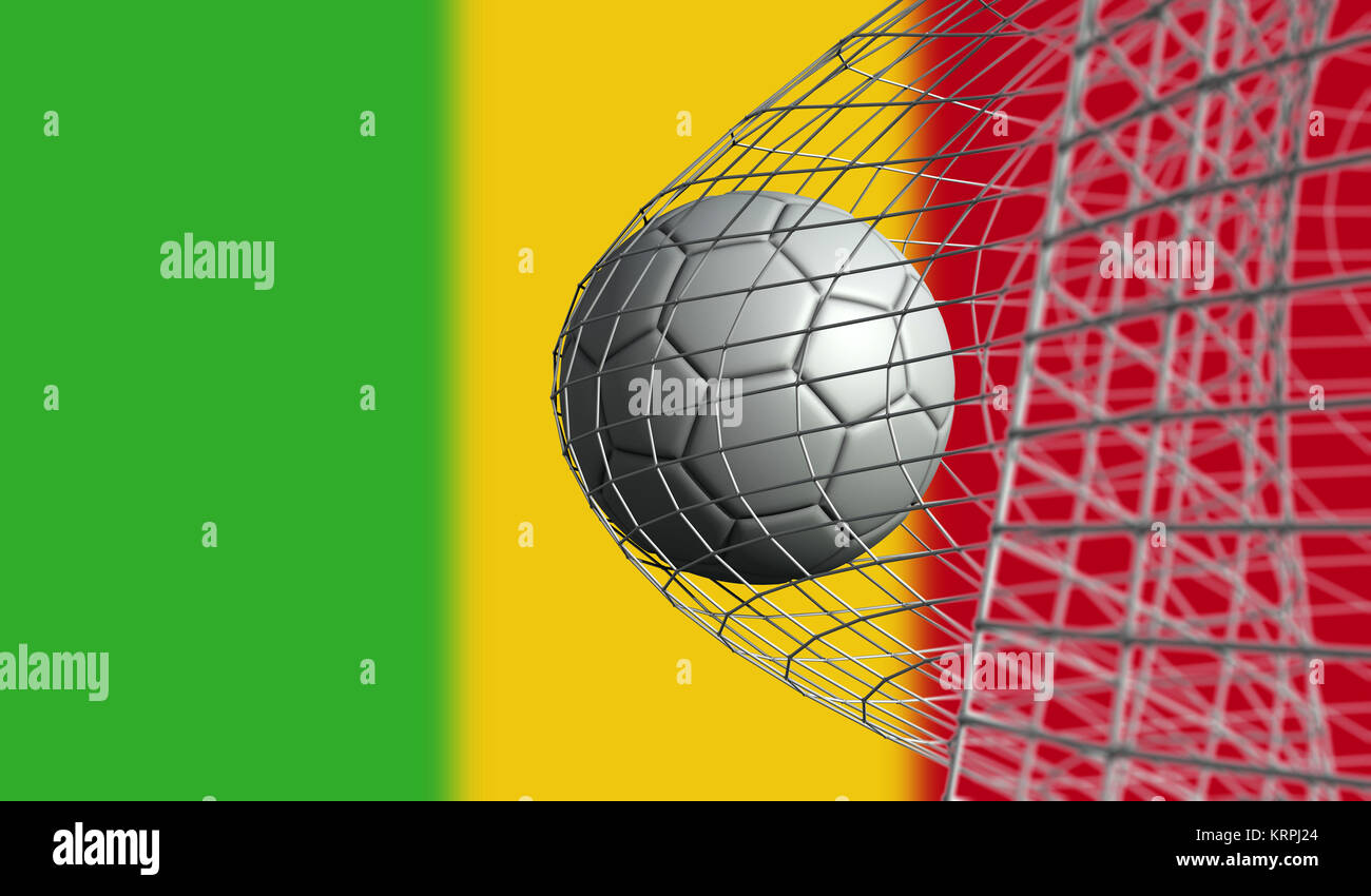 Pallone da calcio segna un punto in una rete contro mali bandiera. Il rendering 3D Foto Stock