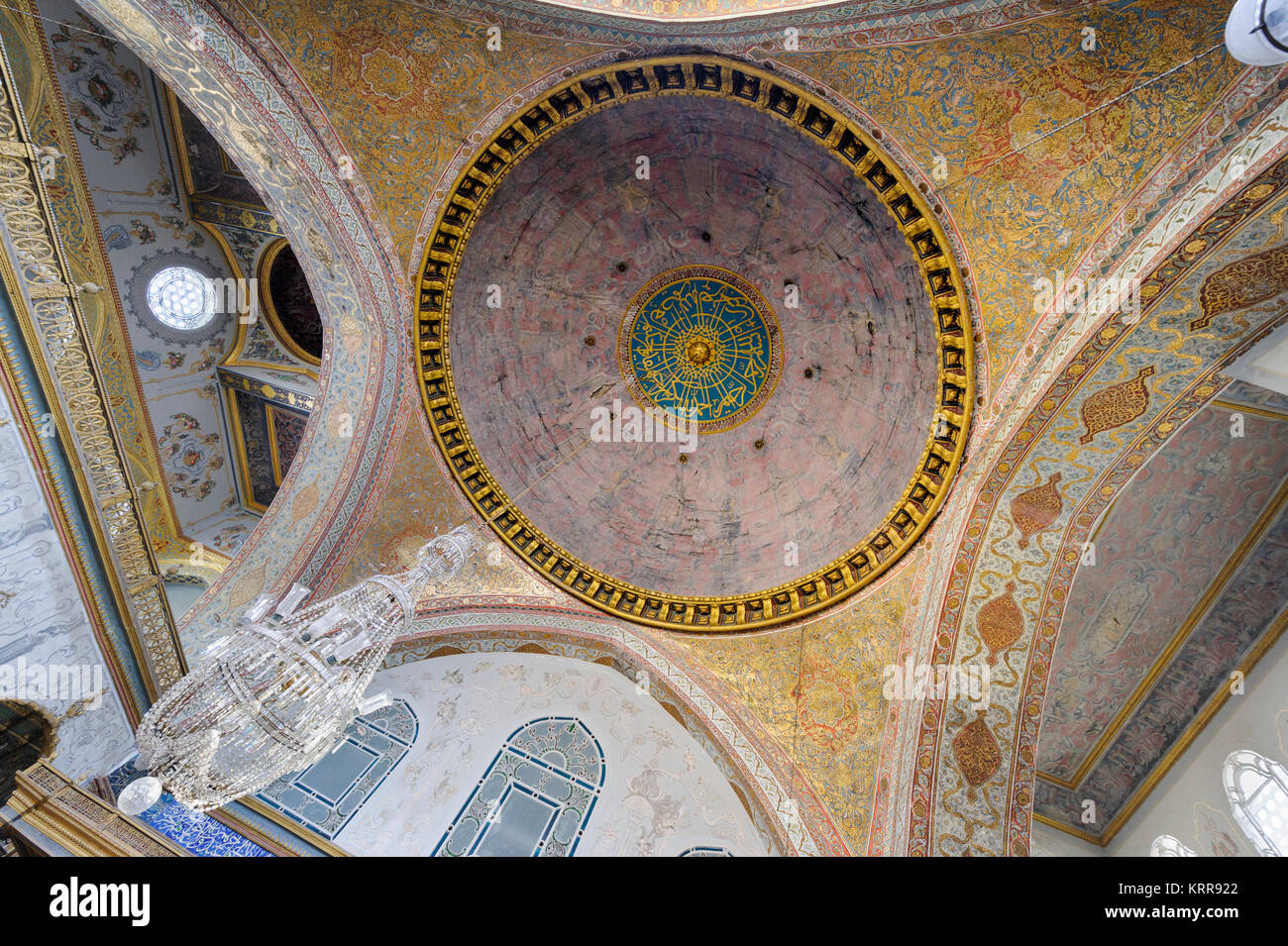 Il Palazzo di Topkapi Harem Salone Imperiale il soffitto e la cupola Foto Stock