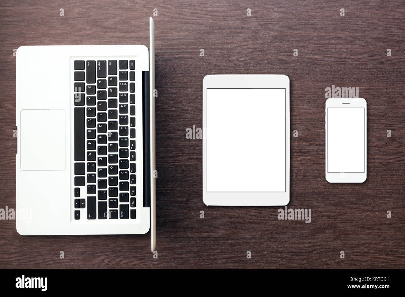 Aptop tablet e telefono sulla scrivania vista superiore, mock-up tablet e telefono Foto Stock Aptop tablet e telefono sulla scrivania vista superiore, mock-up tablet e telefono Foto Stock
