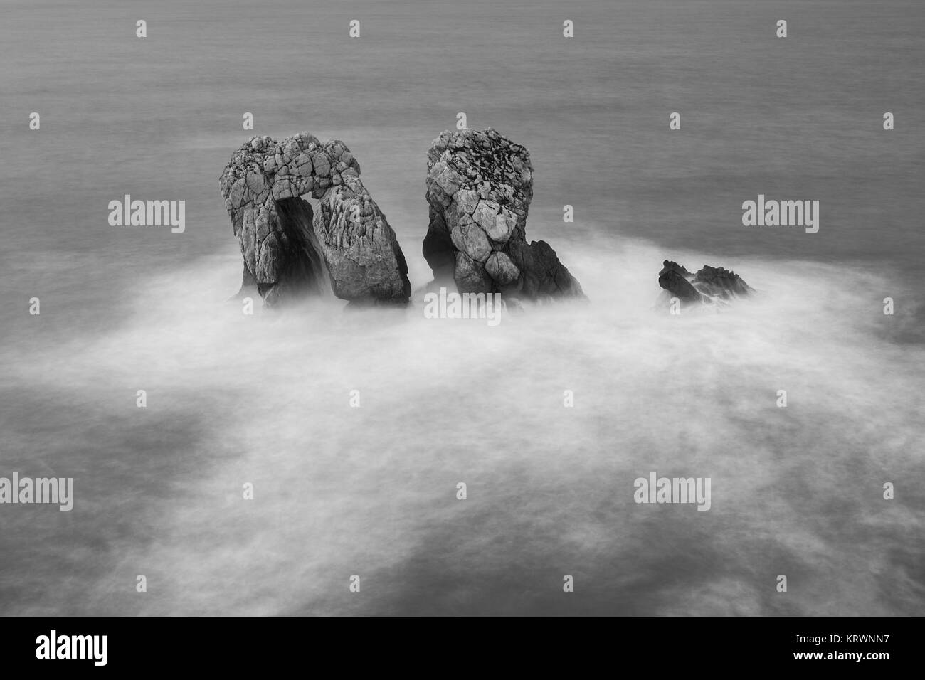 La porta di mare Cantabric. Urros de Liencres. Cantabria. Spagna. Foto Stock