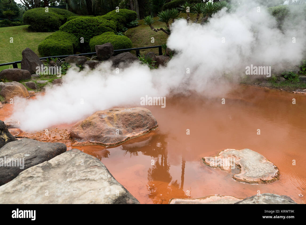 Il sangue inferno sorgenti calde di Beppu Foto Stock