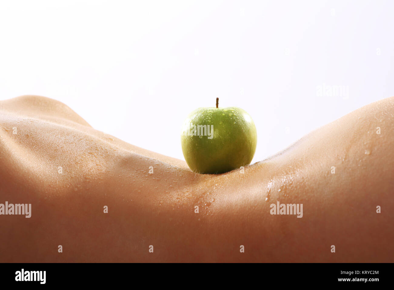 Apple figura femminile del corpo di una donna nuda con una composizione che si trova sul retro Foto Stock