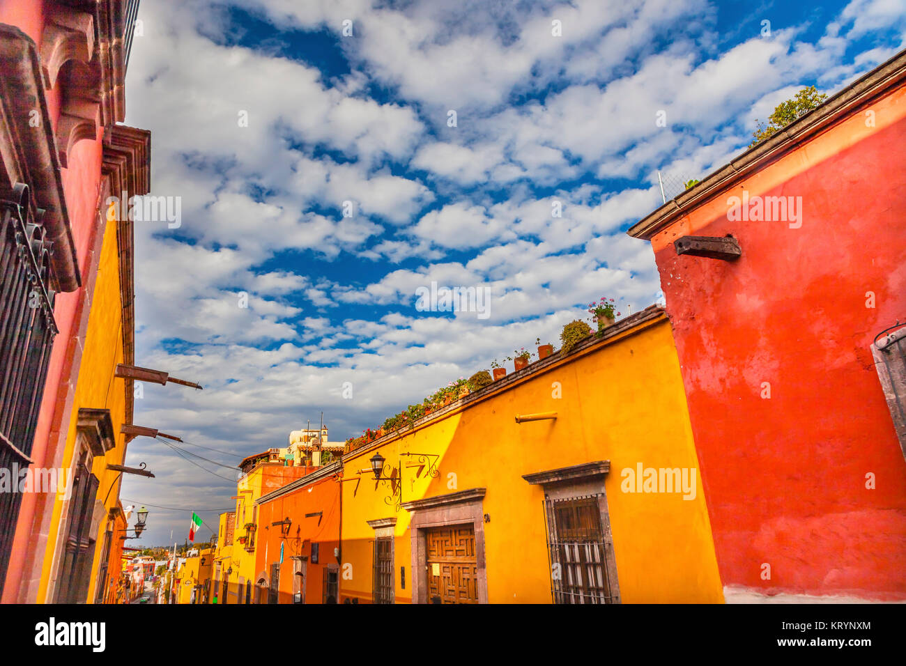 Giallo arancione di Città di San Miguel De Allende Messico Foto Stock