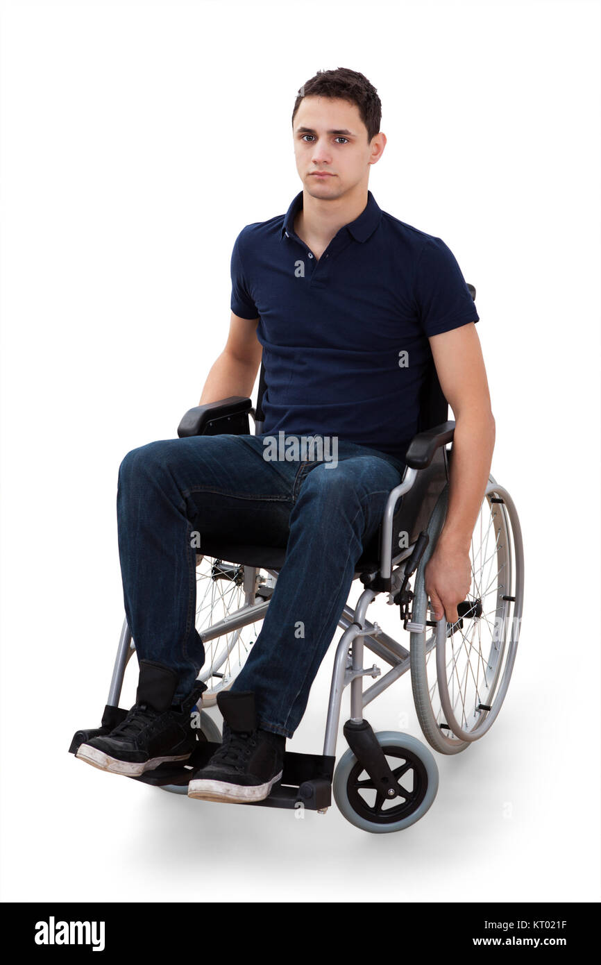 Uomo disabile su sedia a rotelle Foto Stock