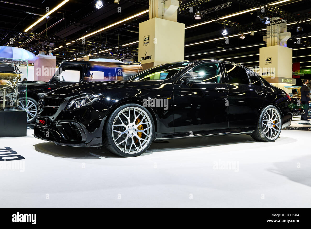 Francoforte, Germania - 12 Settembre 2017: 2017 Mercedes-Benz Classe E 700 da Brabus presentati sulla 67-th Frankfurt International Motor Show(IAA) in TH Foto Stock