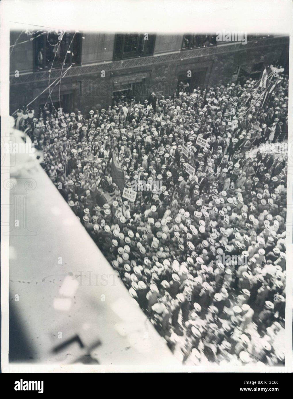 Albert Ritchie, una figura politica, arrivò al Congress Hotel nel 1932 per una convention, segnando un momento significativo nella sua carriera politica all'inizio del XX secolo. Foto Stock