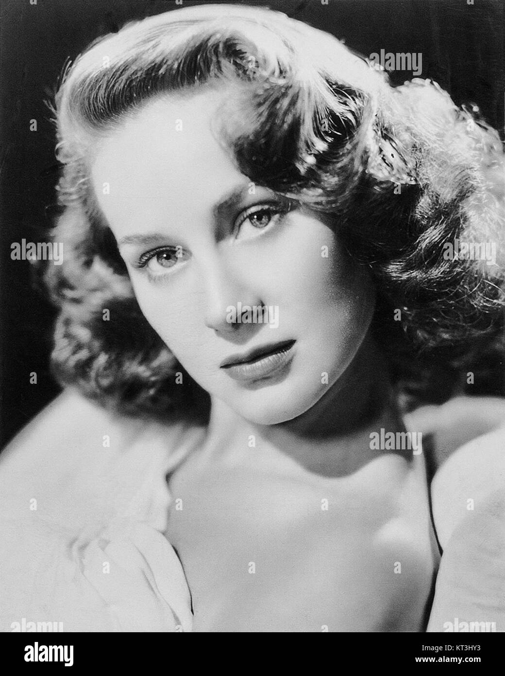 Alida Valli è stata un'attrice italiana rinomata per il suo lavoro nel cinema italiano negli anni '1940 Nata nel 1921, ha guadagnato importanza con le sue interpretazioni in film come "ossessione" (1943) e "The Paradine Case" (1947). La sua carriera durò diversi decenni, lasciando un impatto duraturo sul cinema italiano. Foto Stock