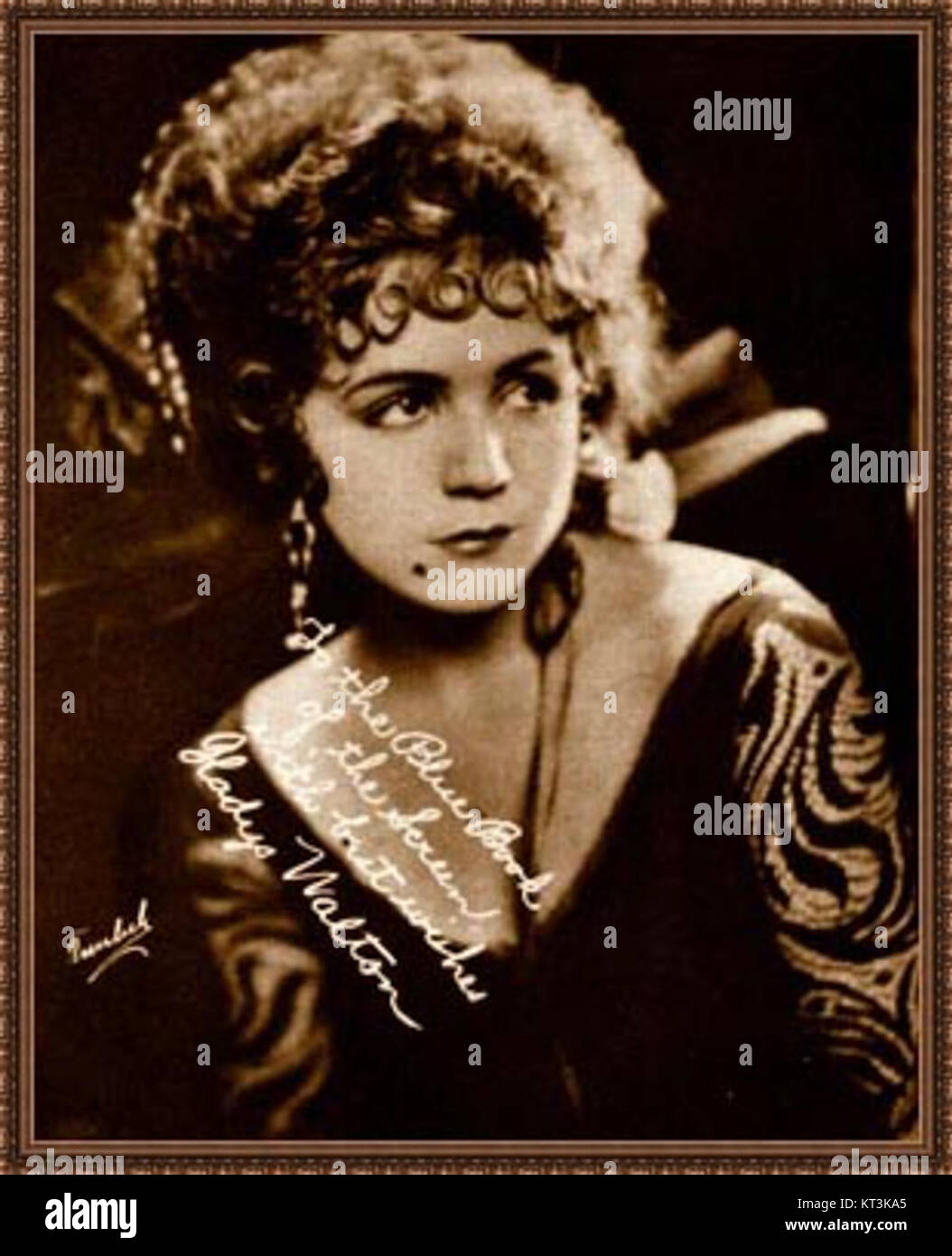Gladys Walton è presente in "The Blue Book of the Screen", una pubblicazione degli anni '1920 che elenca le attrici cinematografiche più importanti dell'epoca. Il libro offre un'istantanea biografica dei contributi di Walton al primo cinema, evidenziando la sua carriera durante l'era del cinema muto. Foto Stock