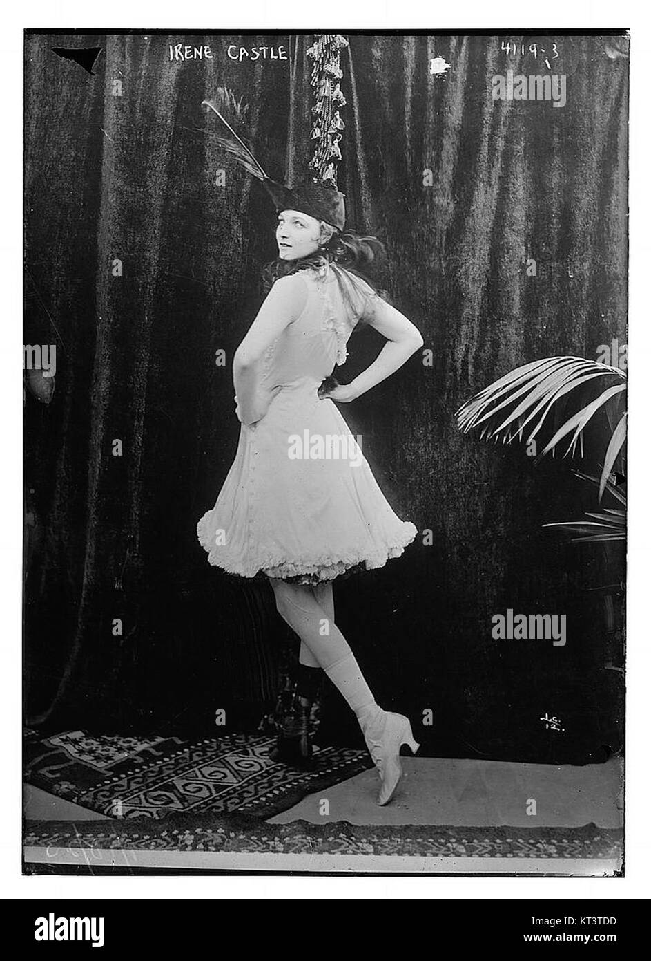 Irene Castle era una famosa ballerina americana, nota per il suo ruolo nella divulgazione della danza da sala all'inizio del XX secolo e per i suoi contributi alle arti Foto Stock