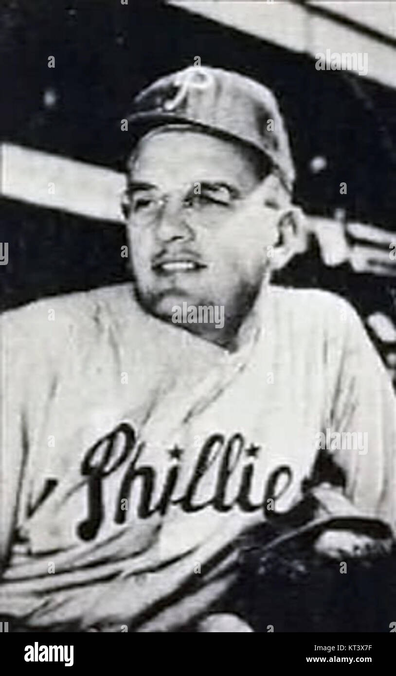 Jim Konstanty era un giocatore di baseball professionista noto per il suo tempo come lanciatore nella Major League Baseball, notevole per la sua performance con i Philadelphia Phillies durante gli anni '1950 Foto Stock