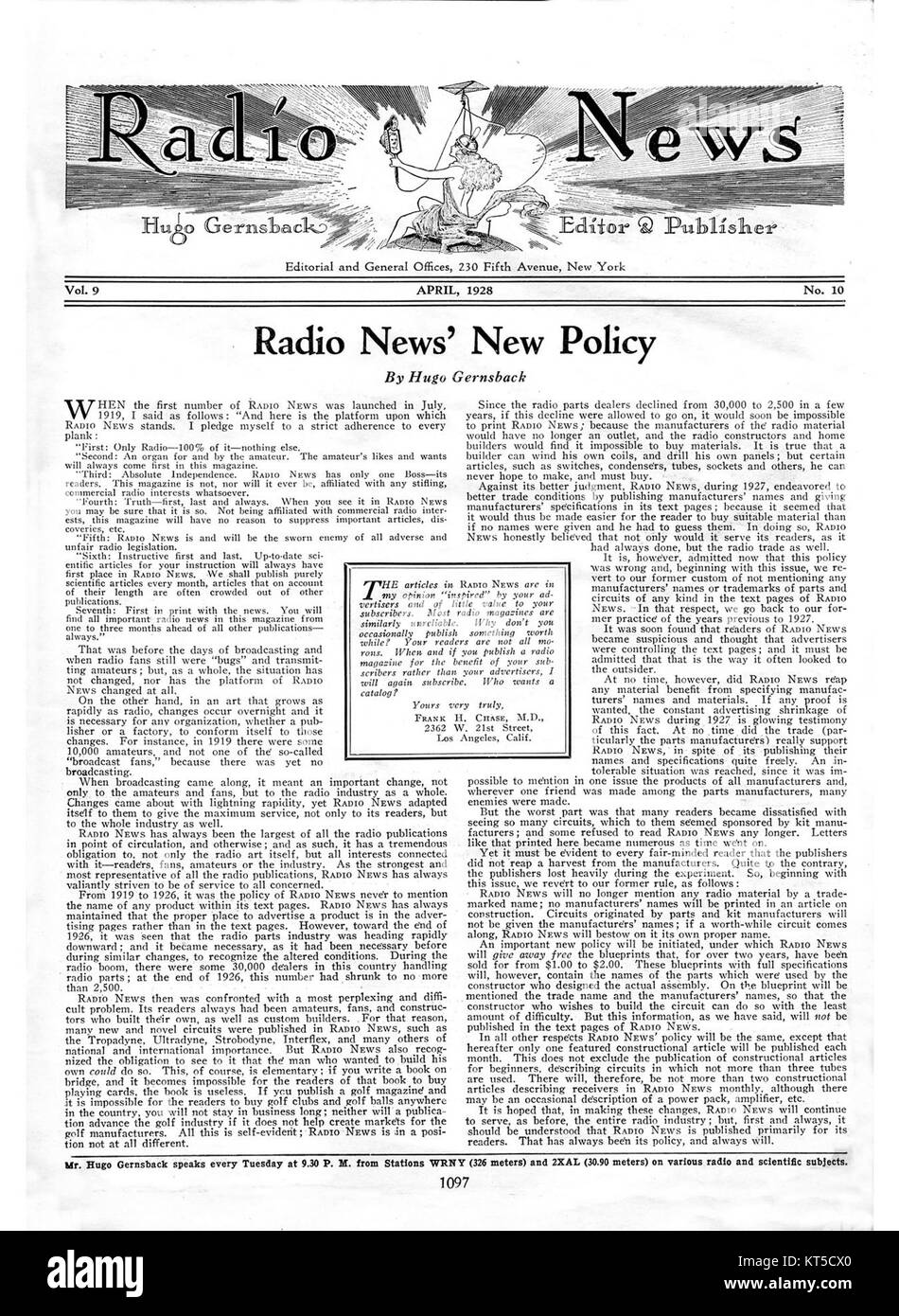 Un articolo intitolato "radio News" dell'aprile 1928, pagina 1097, discute gli sviluppi nella tecnologia radio e i cambiamenti delle politiche durante quel periodo. Foto Stock