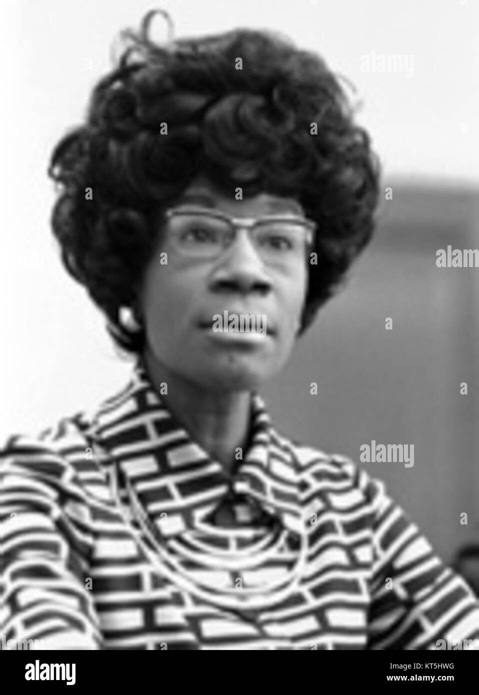 Un ritratto di Shirley Chisholm, la prima donna afroamericana eletta al Congresso degli Stati Uniti, che celebra la sua rivoluzionaria carriera politica. Foto Stock