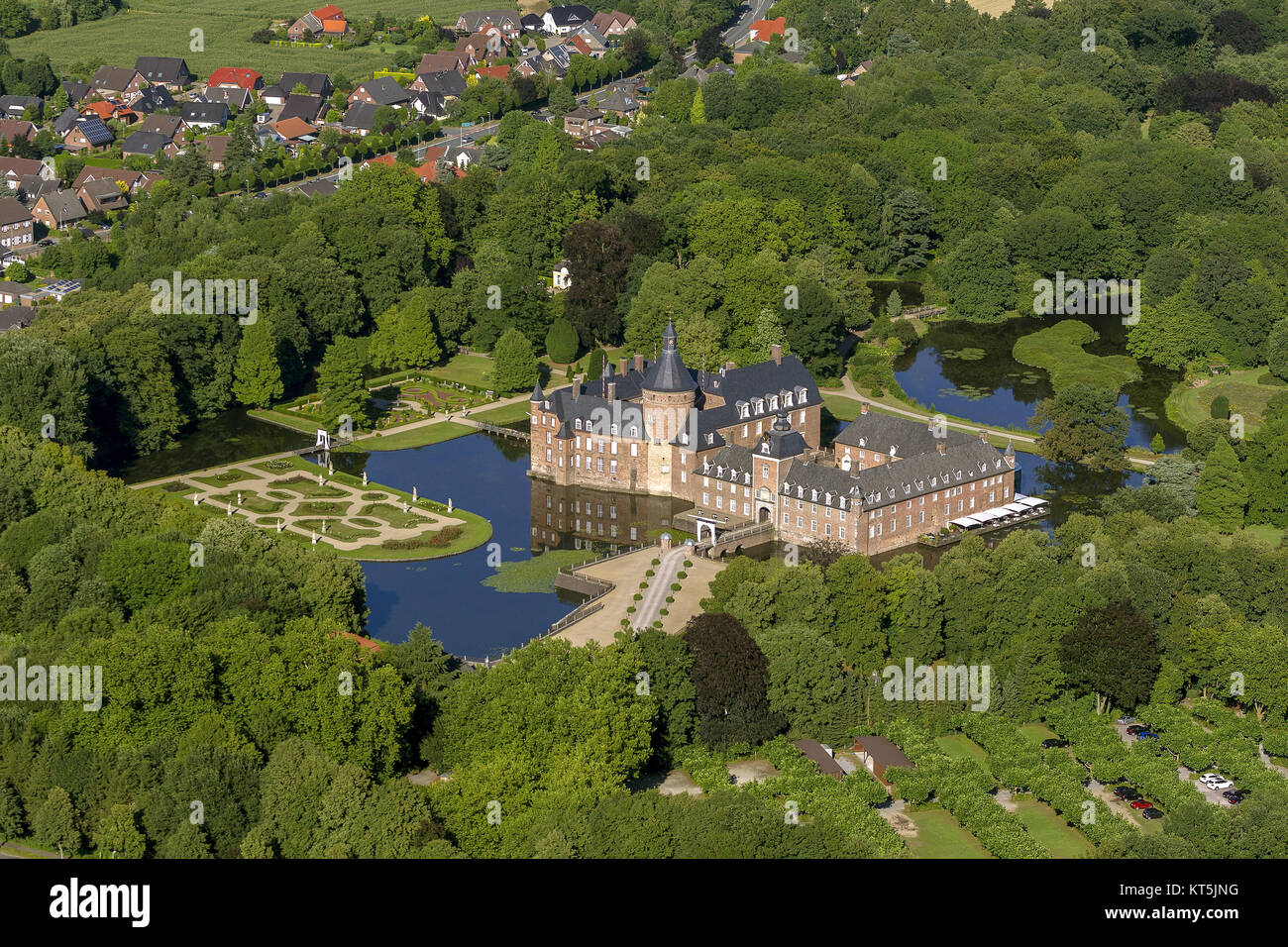 Castello d'acqua Anholt privatamente posseduto dal principe zu Salm-Salm, Anholt, Anholt, vista aerea di Isselburg, Niederrhein, Isselburg, Niederrhein, Nord R Foto Stock