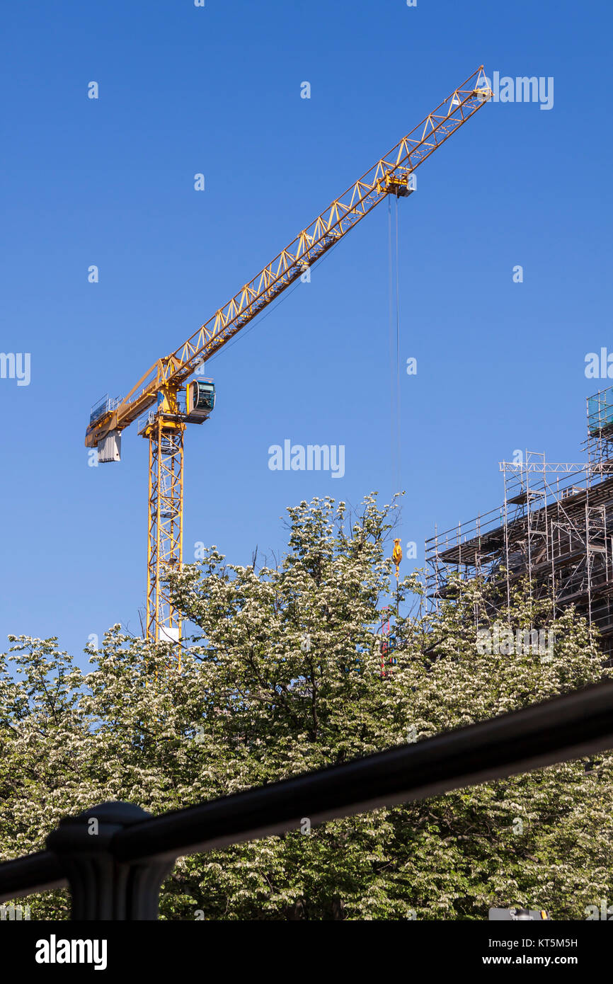 Il viale Unter den Linden in Berlin - eine einzige Baustelle Foto Stock