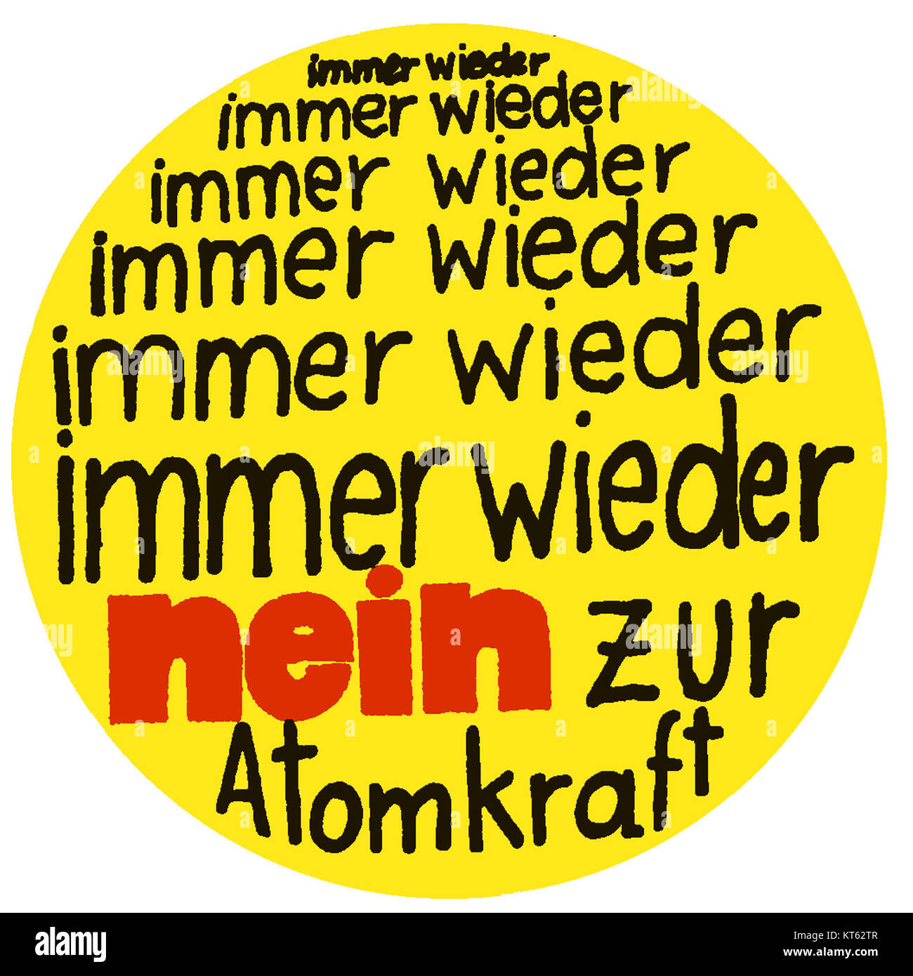 Anti-AKW-Pickerl è uno slogan politico tedesco che si riferisce all'opposizione contro l'energia nucleare. "WeiC39F" indica un'immagine specifica o materiale della campagna relativa a questo movimento, con "immer wieder" che significa "ancora e ancora", che indica gli sforzi in corso contro l'energia nucleare. Foto Stock