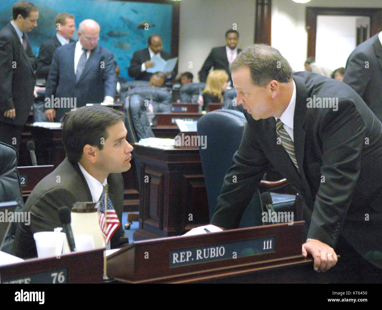 Questa immagine o registrazione probabilmente presenta il relatore designato Rubio che affronta discussioni relative agli stanziamenti nel contesto della finanza o della politica del governo. Il contesto fa riferimento a un contesto legislativo o politico. Foto Stock