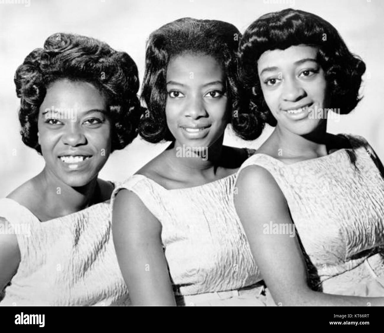 Le Cookies erano un gruppo femminile americano dei primi anni '1960, noto per le loro canzoni di successo come Chains e i Wanna Be Free. Questo gruppo divenne popolare nell'era del doo-wop e della musica pop. Foto Stock