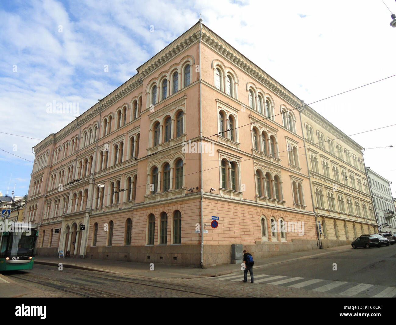 Un'immagine intitolata "Arppeanum - DSC05409", che mostra una collezione di manufatti o opere d'arte. La fotografia fornisce una registrazione visiva degli oggetti, che riflette il contesto culturale o storico della collezione. Foto Stock