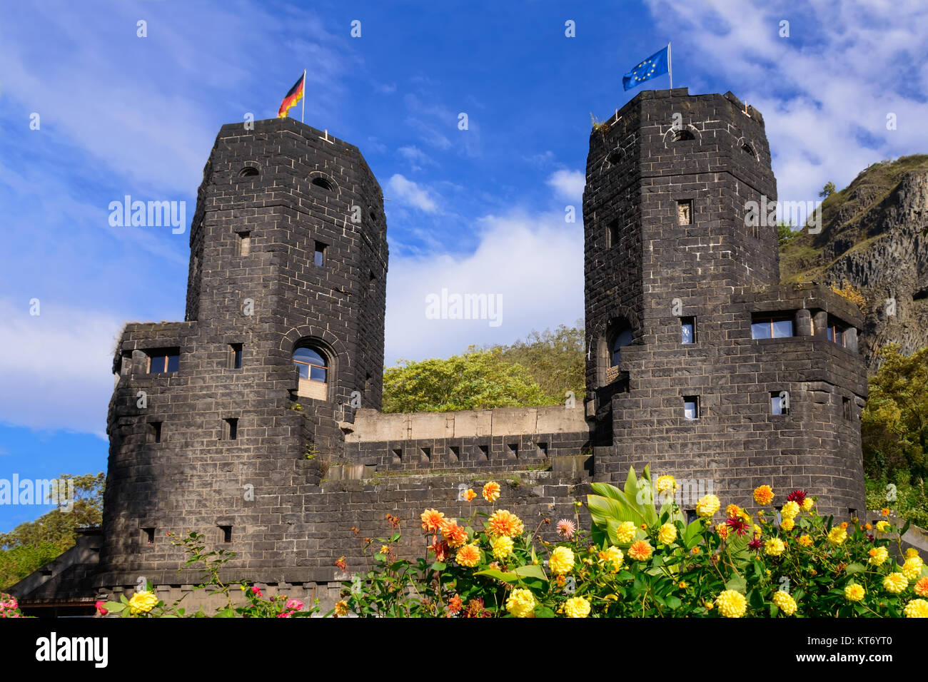 Ludendorff Ponte delle Torri est rimane in Erpel, Remagen, Germania. Il 7 marzo 1945, le truppe americane attraversate il Reno e catturato il ponte. Foto Stock