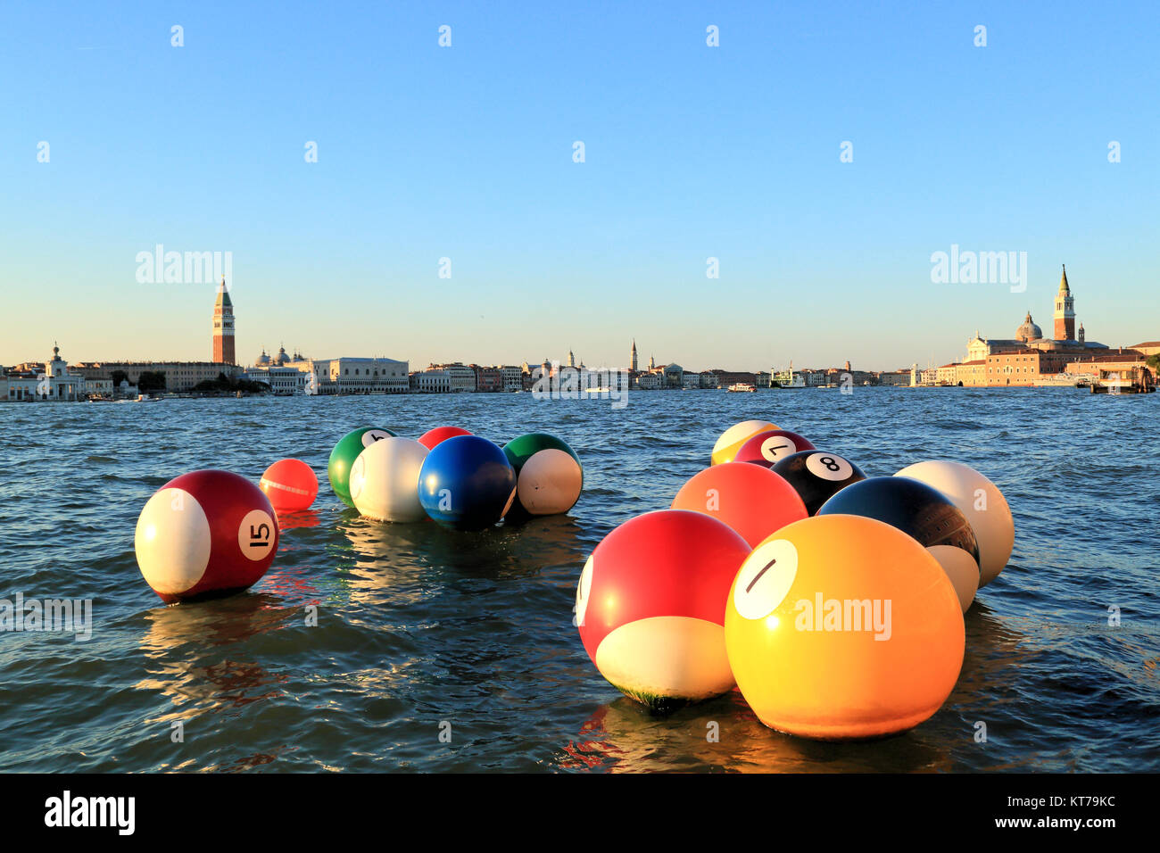 Piscina di fiume da Otto Vincze alla Biennale di Venezia 2017 Foto Stock