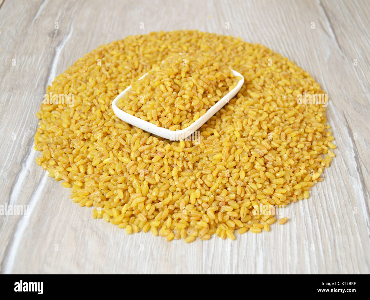 Grande, Bulgur di grano grande bulgur, tutta di Bulgur Riso, Bulgur di giallo, Bulgur pilaf, Turchia bulgur, turco bulgur.naturale e biologica di bulgur Foto Stock