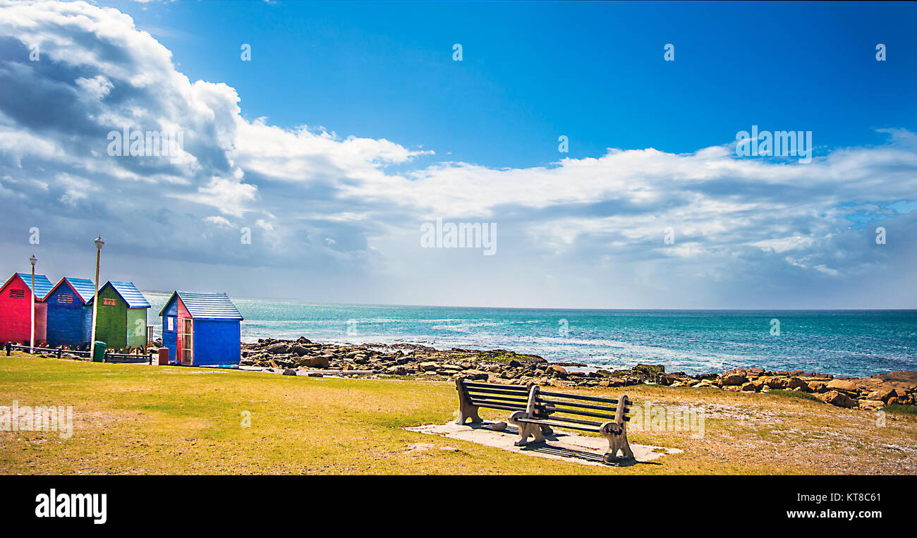 Case sulla spiaggia in St.James Sud Africa Foto Stock