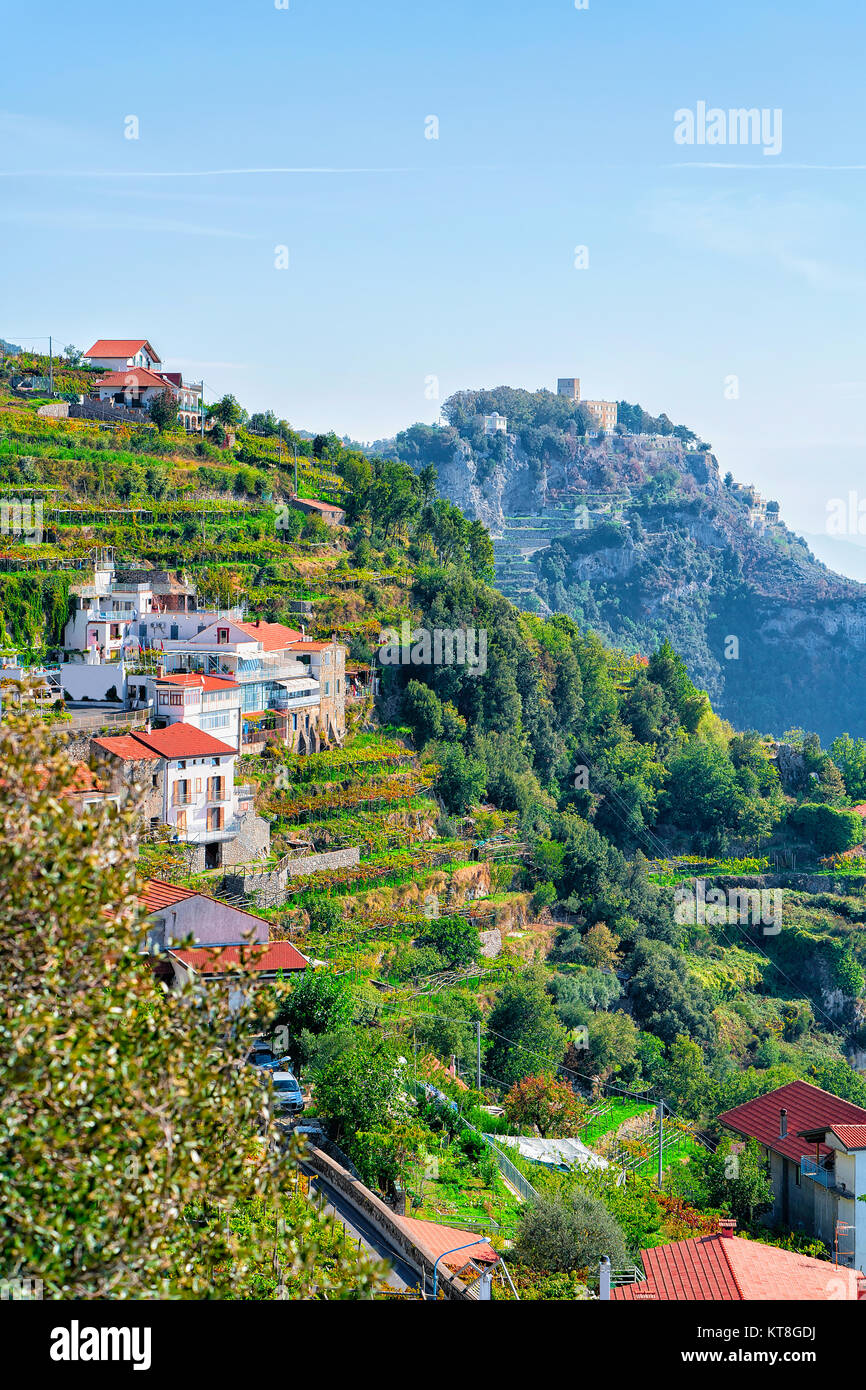 Scenario in Agerola villaggio, Mar Tirreno, Costiera Amalfitana, Italia Foto Stock