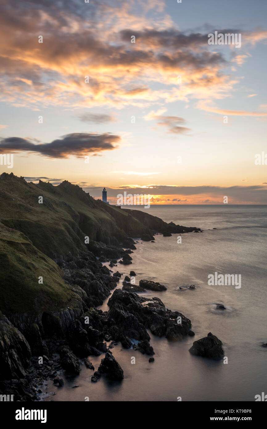 Punto di partenza il faro in South Devon. Foto Stock