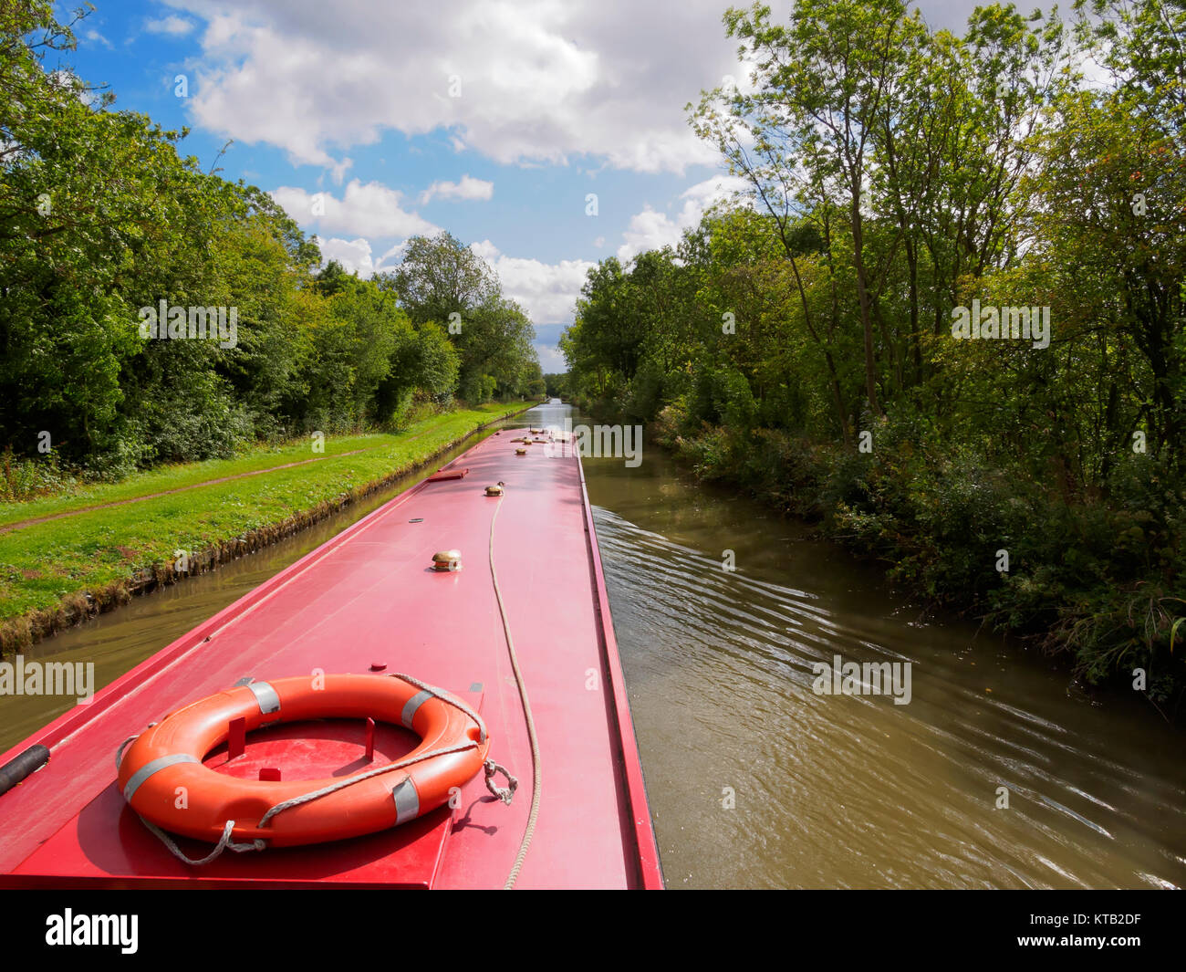 Avvicinando Edstone acquedotto, Stratford-su-Avon Canal, Warwickshire Foto Stock