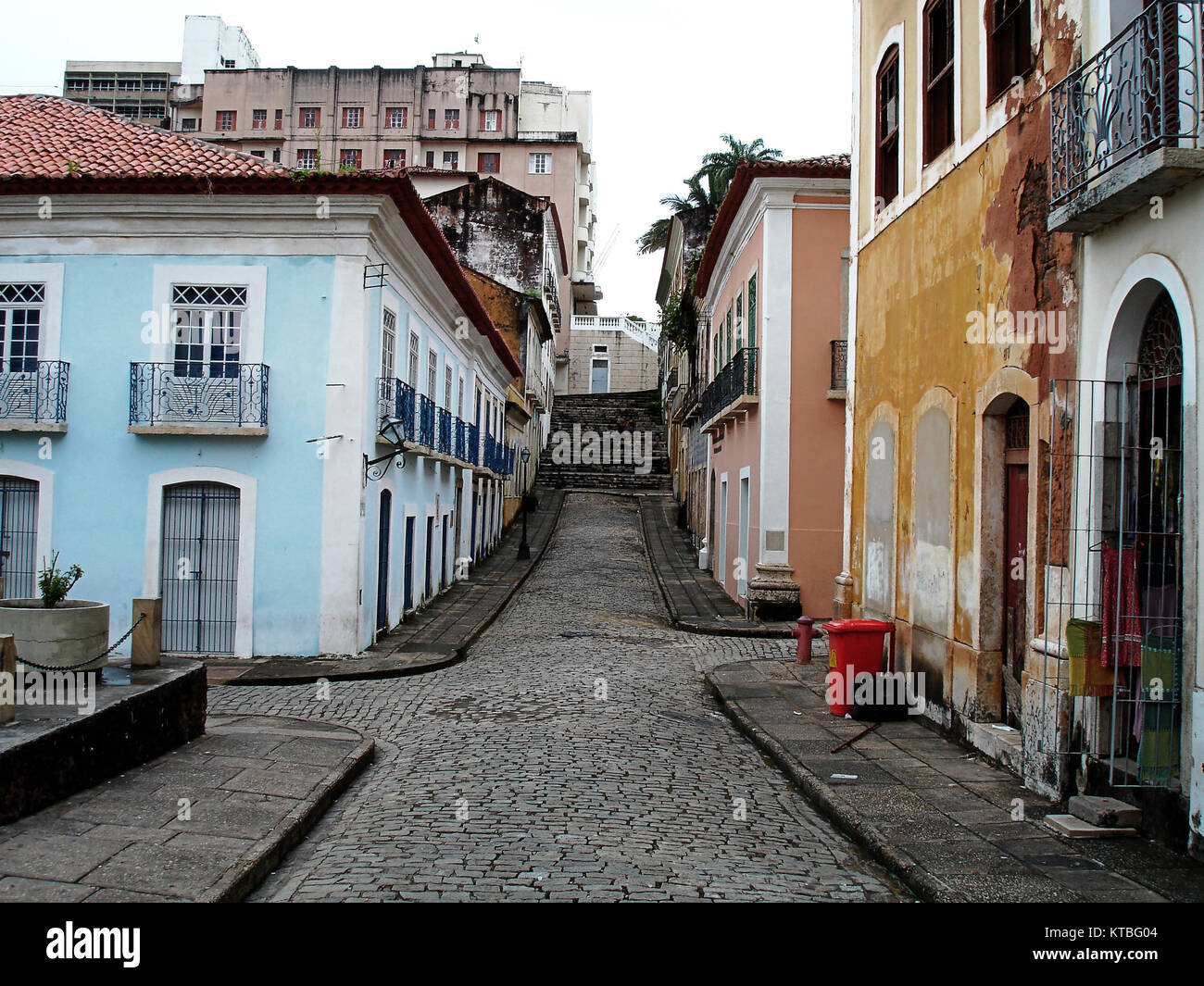 Sao Luis Maranhao parallelepipid street Foto Stock