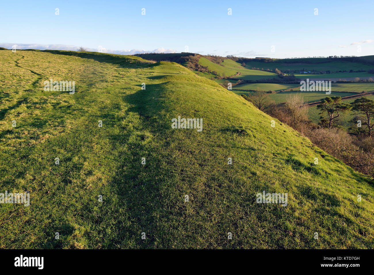 Vista Corton Hill & Whitcombe dal Cadbury Castle Hill Fort, South Somerset Foto Stock