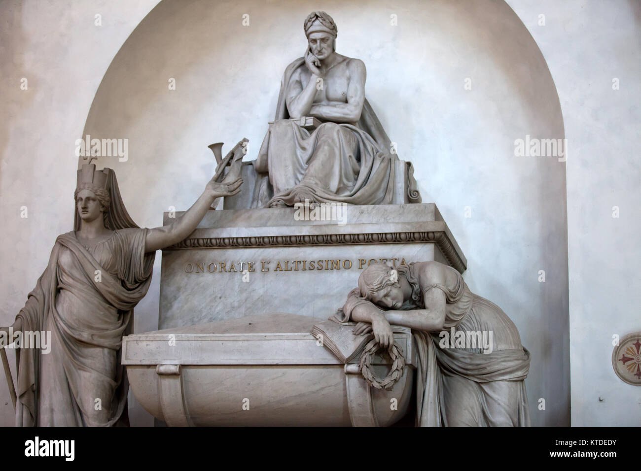 Firenze - Santa Croce.La Tomba di Dante Alighieri Foto stock - Alamy