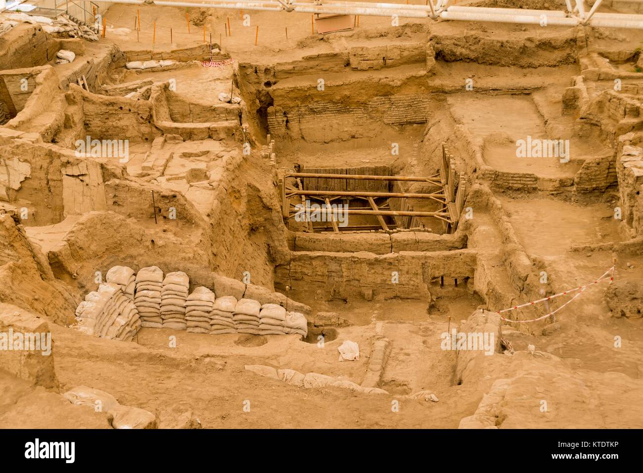 Catalhoyuk era un grosso neolitico e Calcolitico proto-città insediamento in Anatolia meridionale,quartiere di Cumra di Konya provincia . Foto Stock