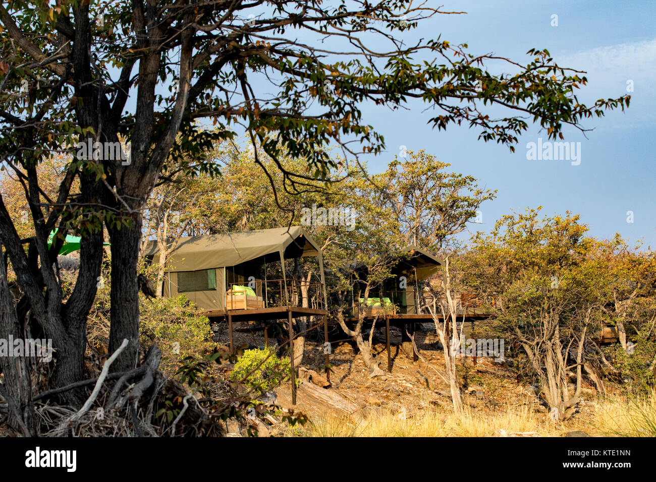 Tenda per esterni a Huab sotto tela, Damaraland, Namibia, Africa Foto Stock