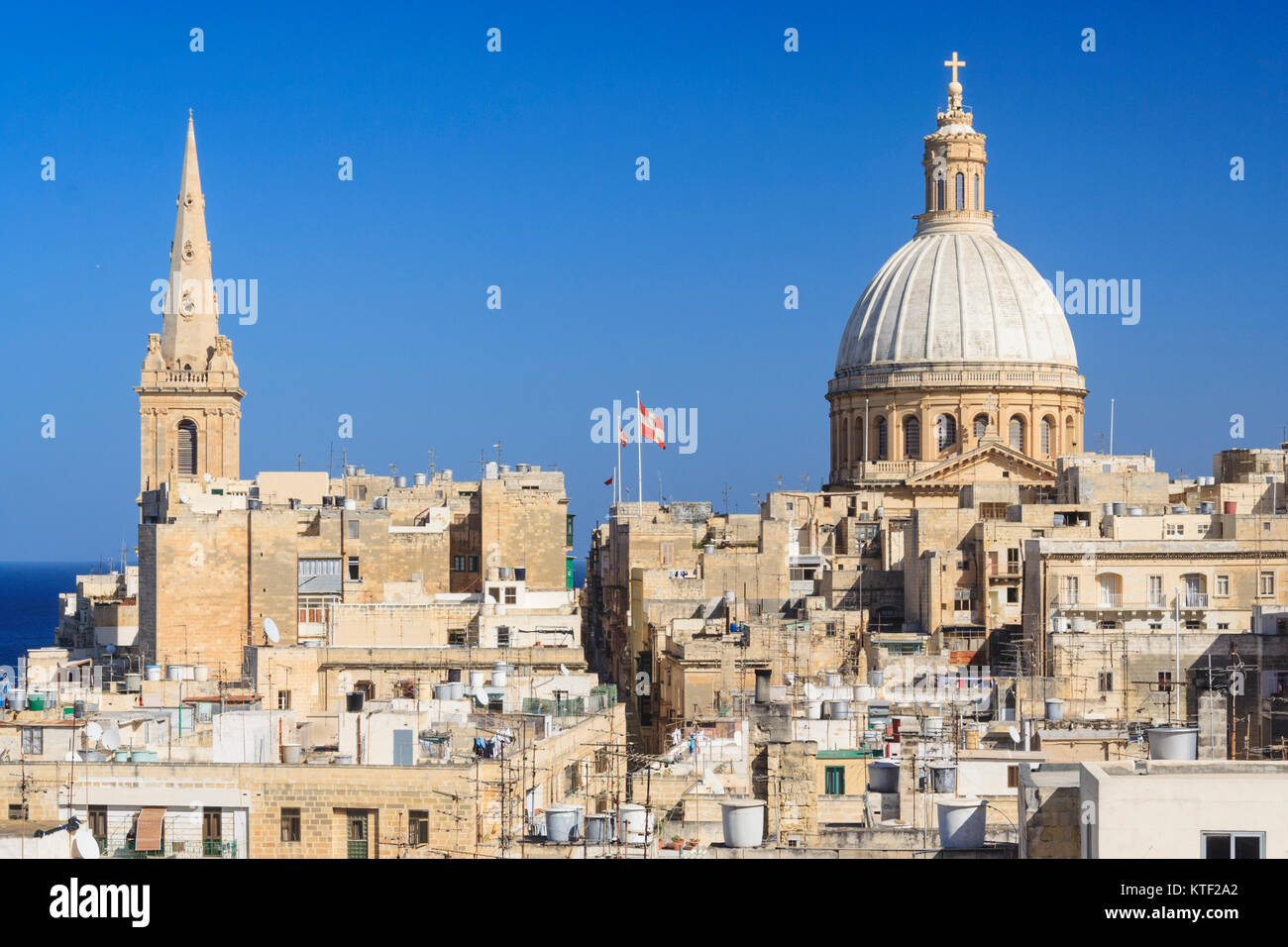 Cattedrale Anglicana e chiesa carmelitana. La Valletta, Malta Foto Stock