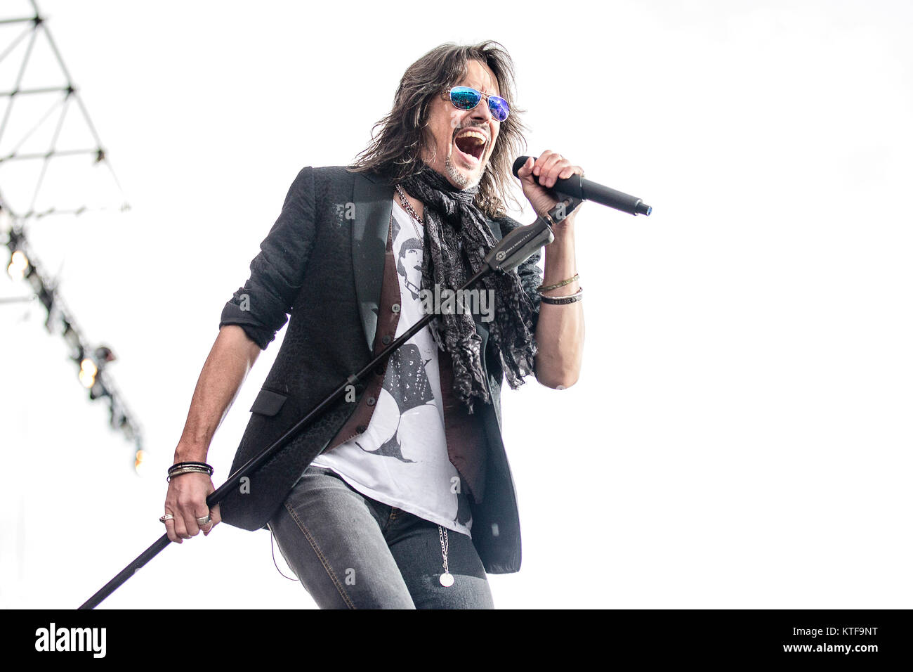 L'angloamericano hard rock band straniero svolge un concerto dal vivo al Sweden Rock Festival 2016. Qui la cantante Kelly Hansen è visto dal vivo sul palco. La Svezia, 10/06 2016. Foto Stock