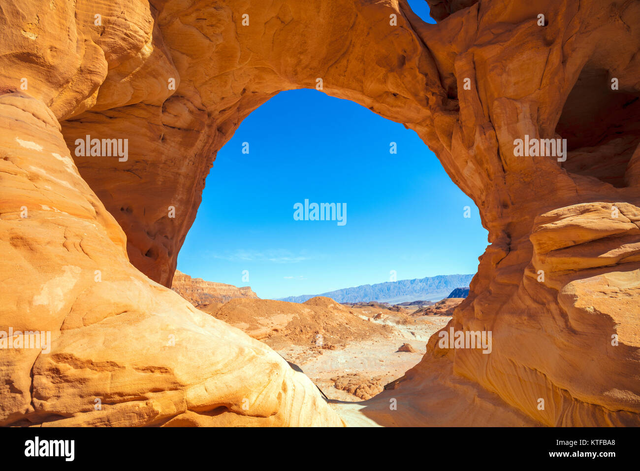 Arco nella roccia. Parco Timna. Israele Foto Stock