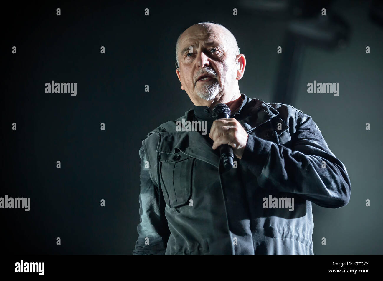 Il cantante inglese, compositore e musicista Peter Gabriel esegue un concerto dal vivo a Oslo Spektrum. Norvegia, 23/05 2014. Foto Stock
