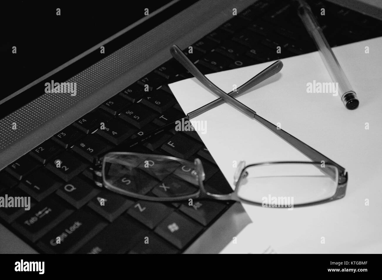 Area di lavoro per persone in ufficio Foto Stock