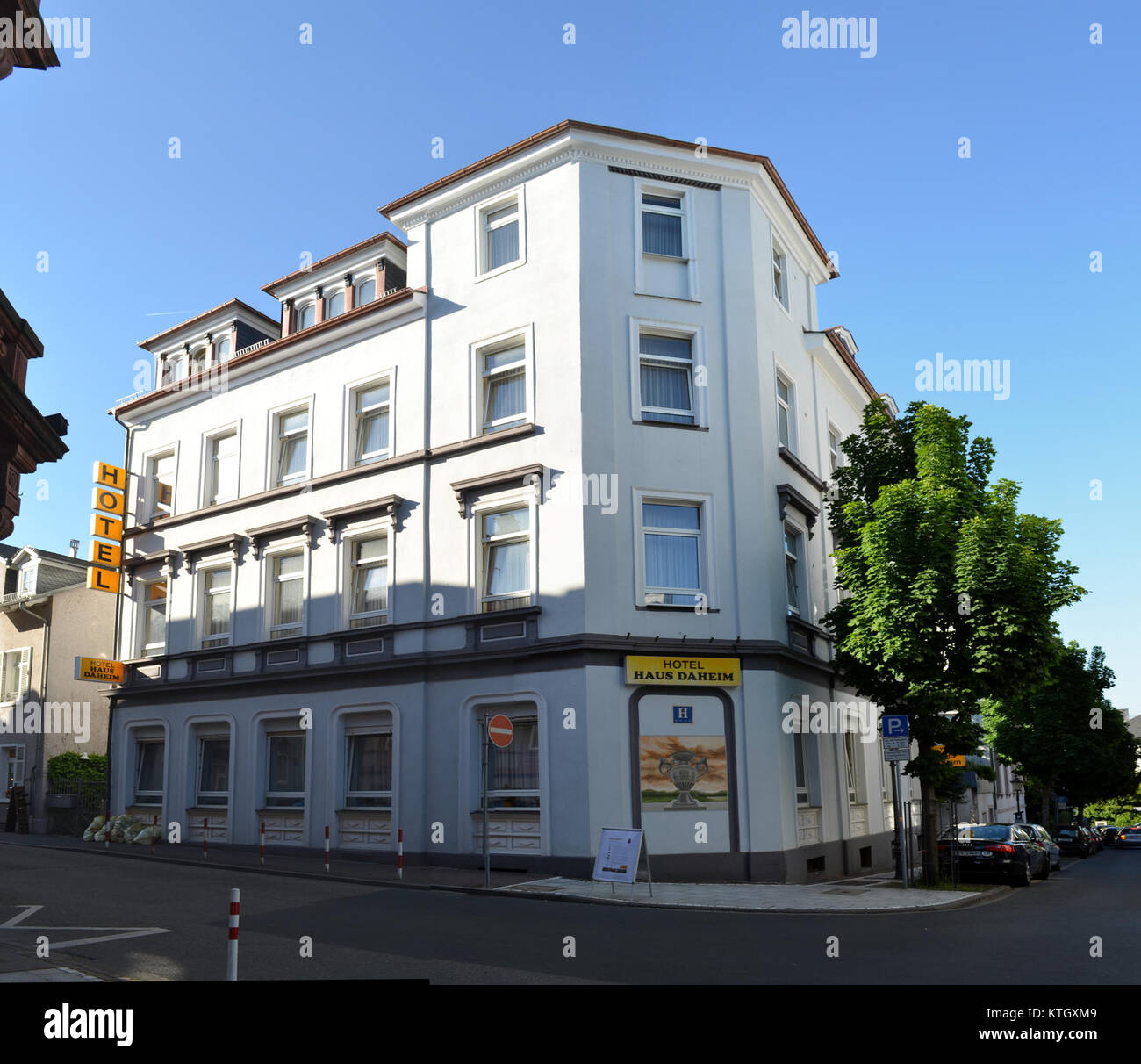 ElisabethenstraÃŸe 42 a Bad Homburg è un indirizzo di importanza storica e architettonica. Bad Homburg è conosciuta per la sua cultura termale e gli edifici del XIX secolo ben conservati, che rendono questa posizione notevole all'interno del patrimonio culturale della regione. Foto Stock
