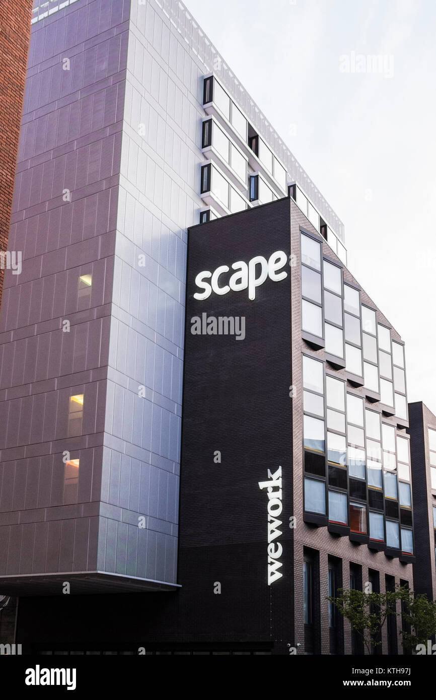 Scape gli studenti che vivono, Shoreditch, Borough di Hackney, Londra, Inghilterra, Regno Unito Foto Stock