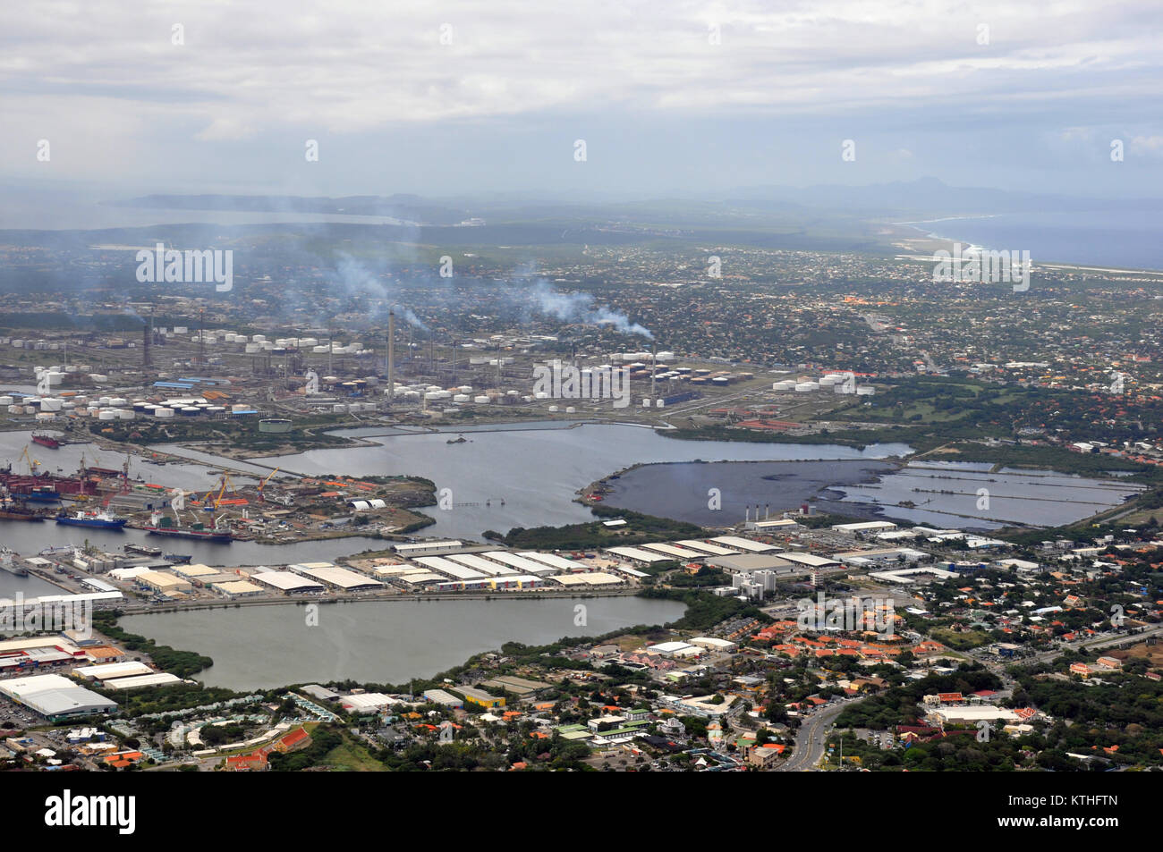 Il distretto industriale in Willemstad sull isola di Curacao nei Caraibi Foto Stock