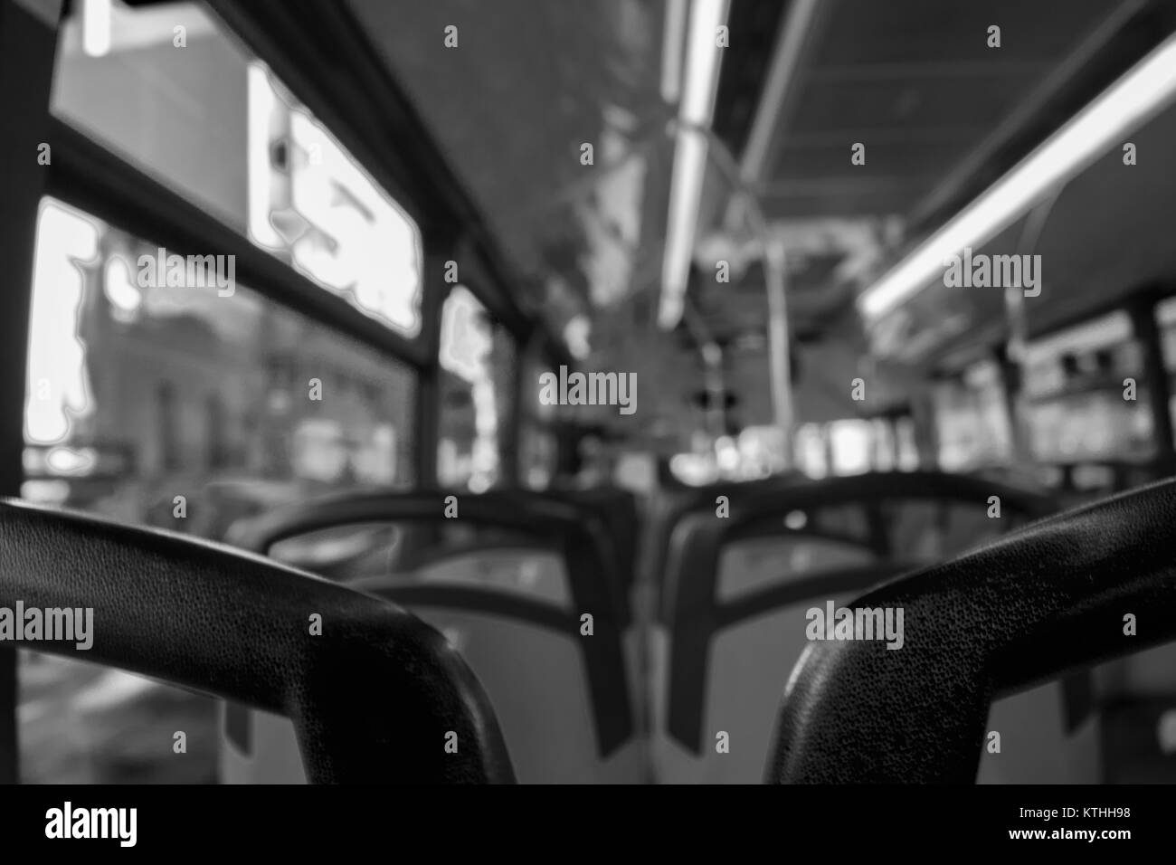 Bus. All'interno del bus. Estepona - Marbella. Costa del Sol, Andalusia, Spagna. Foto Stock